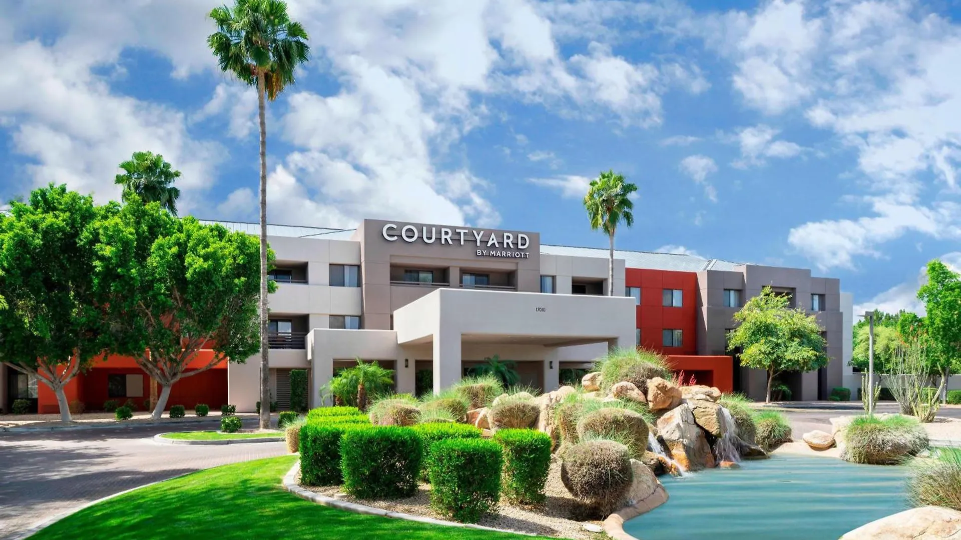 Courtyard Scottsdale North Hotel
